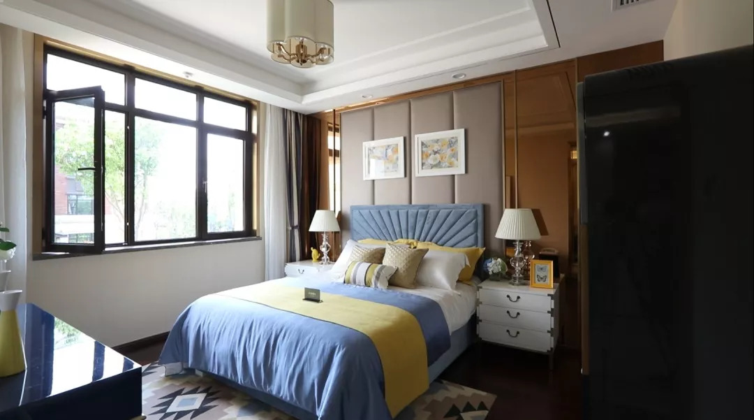 临港什么时候通火车,临港近期有什么活动