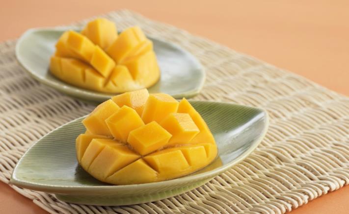 买芒果怎么挑选好的,三招教你怎么选芒果