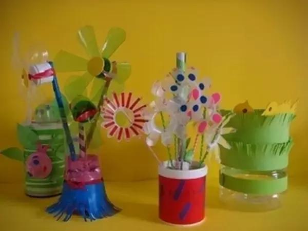 幼儿园室内简单大气的墙面布置,美食手工制作幼儿园墙面