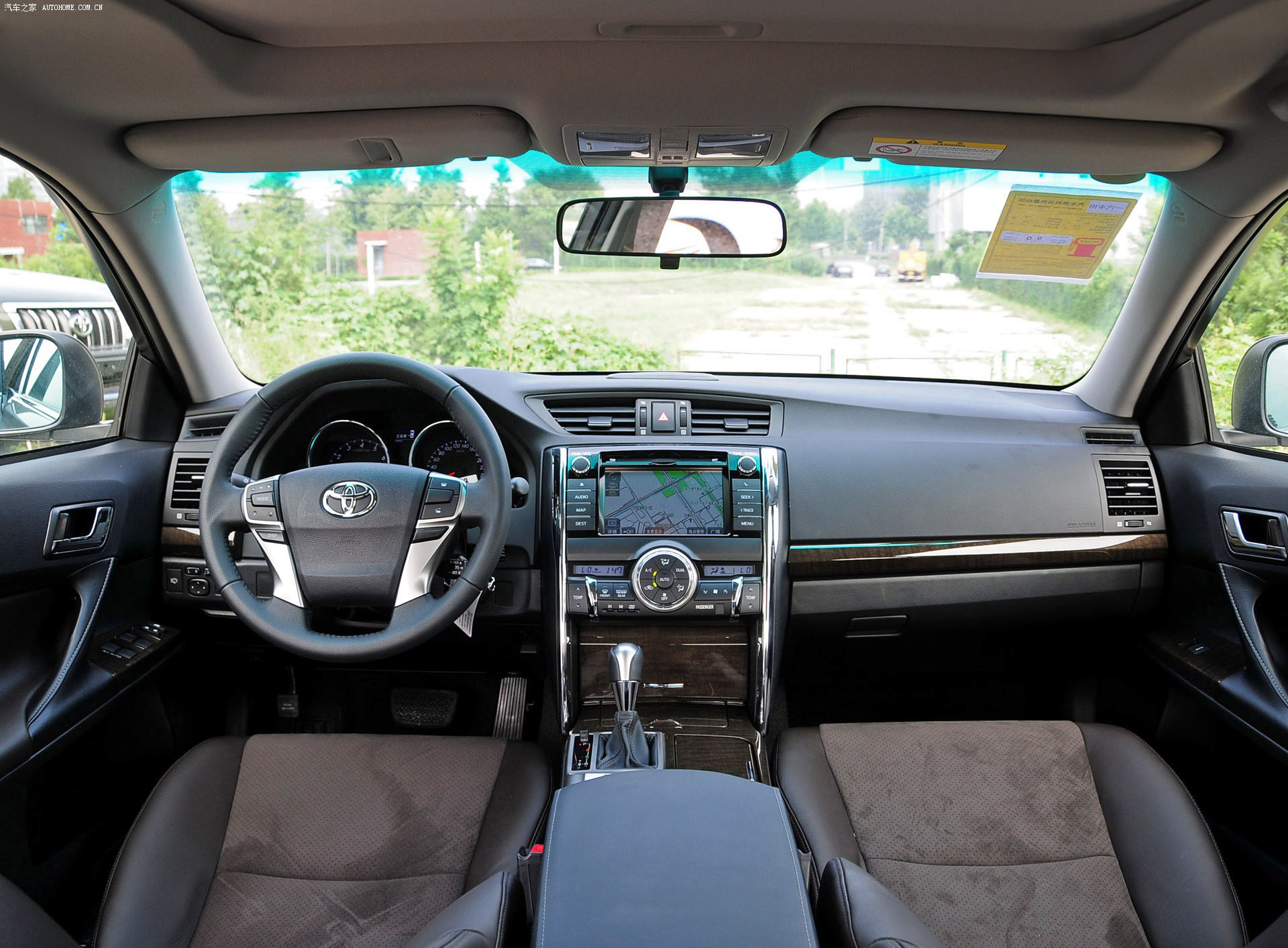 丰田锐志二手车哪一款值得购买,二手最值得入手丰田轿车