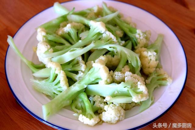 一家四口吃饭家常菜,一家三口的周末晚餐25元4个菜