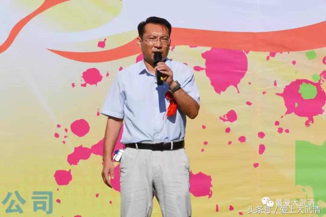 雍鑫红星·第四届武清足球协会杯盛大开幕！黑人外援惊艳亮相