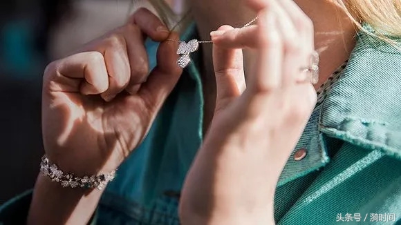 tiffany蒂芙尼37分,tiffany蒂芙尼5.5克拉多少钱