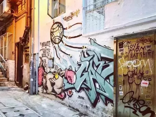 香港西九龙至长春高铁时刻表,长春坐高铁到香港票价多少