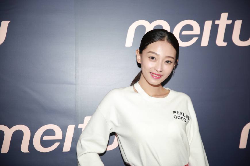 王艺在维密秀中的表现,王艺被维密签约了吗