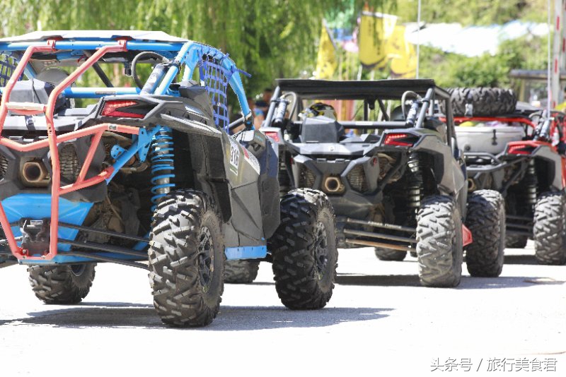 周末，秦岭穿越之旅：行者无畏出发，表演燃爆全场，感受到了吗？