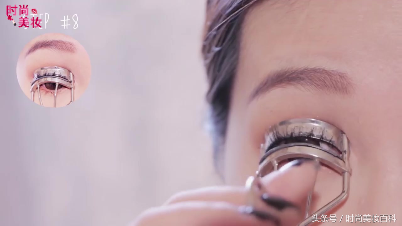 简单化妆的基本步骤日常,化妆步骤日常化妆的正确步骤