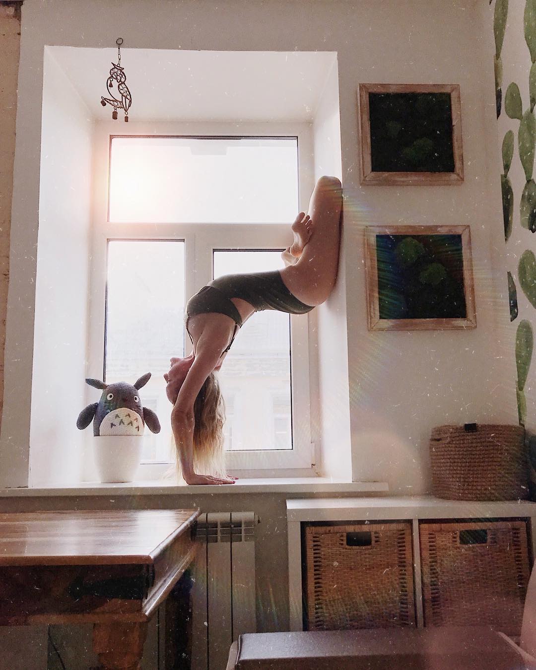 倒立的神奇效果,倒立的作用与功能