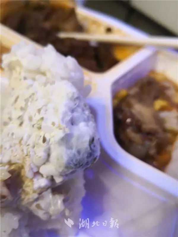 高铁上的怪事,高铁上有哪些怪事