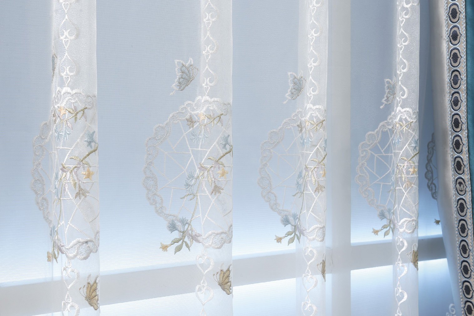 买窗帘为什么要买2倍,买窗帘一定要买品牌吗