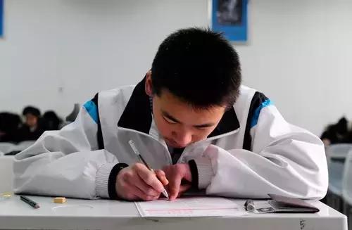 鐪熸鐨勭埍鑰佸笀,鐪熸鐖辫嚜宸辩殑鑰佸笀