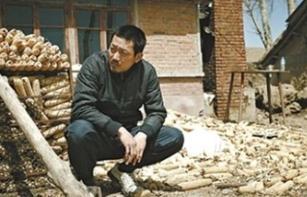 许三观卖血记吃的东西,许三观卖血记卖完血要吃什么