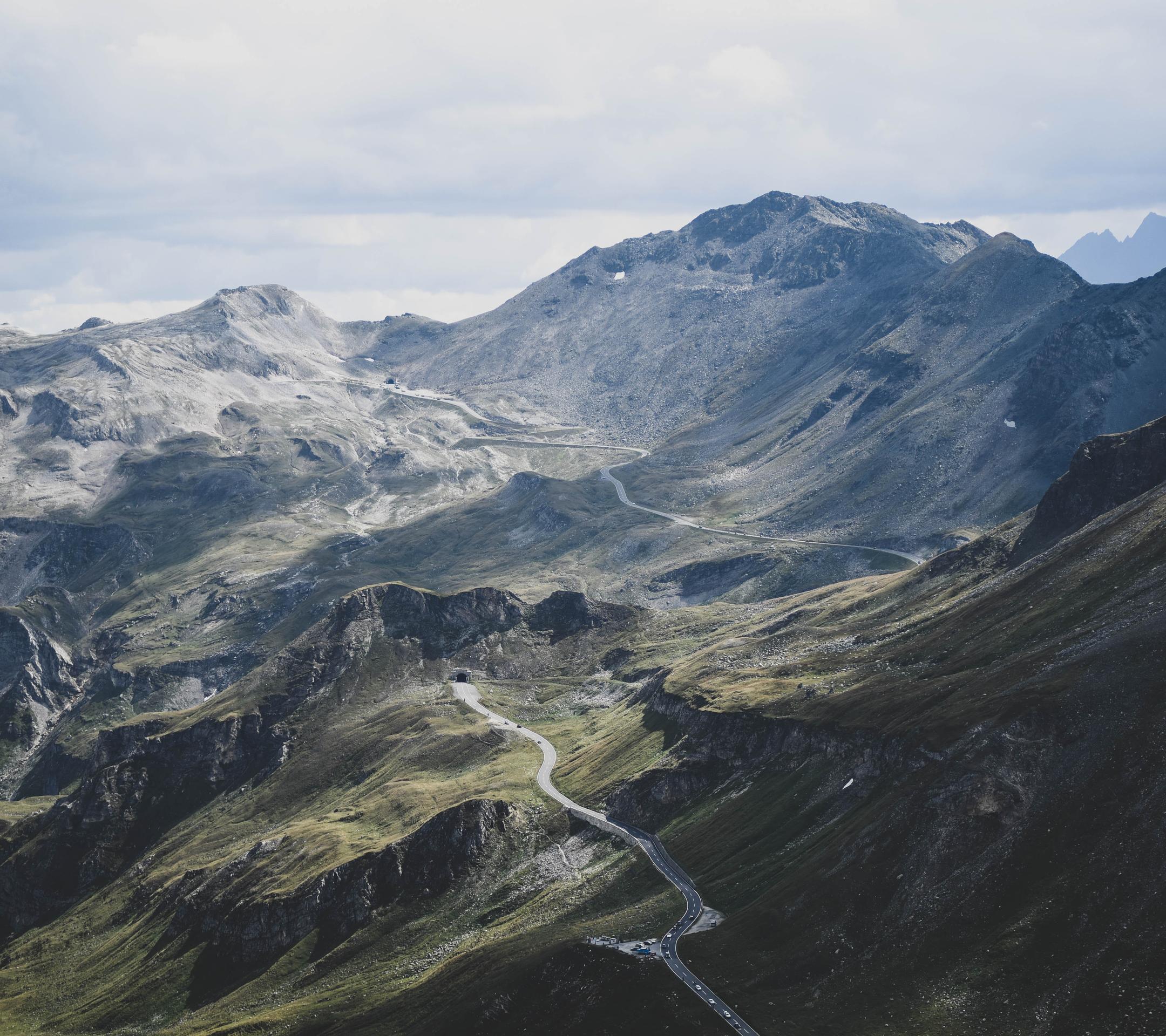 许三观卖血记吃的东西,许三观卖血记卖完血要吃什么