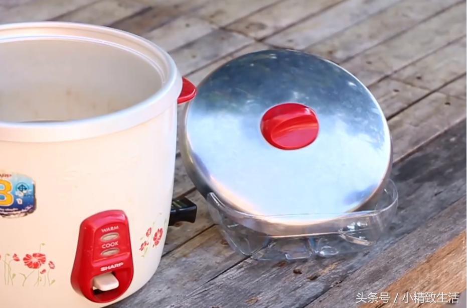 油桶自制沥水架,收纳小妙招自制油桶