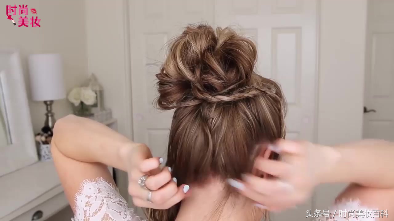 简单优雅大气的盘发发型教程学生,时尚盘发减龄发型美出高级感