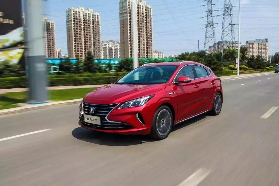 逸动7万落地豪华版,全新逸动xt2019款