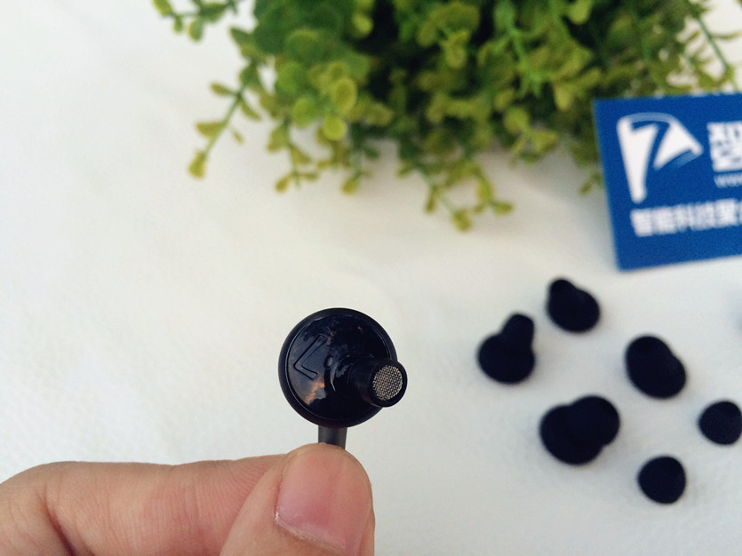 1more时尚豆stylish耳机推荐,1morestylish时尚真无线耳机评测