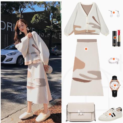 秋天搭连衣裙穿的百搭外套,秋季温柔风穿搭外套加裙子
