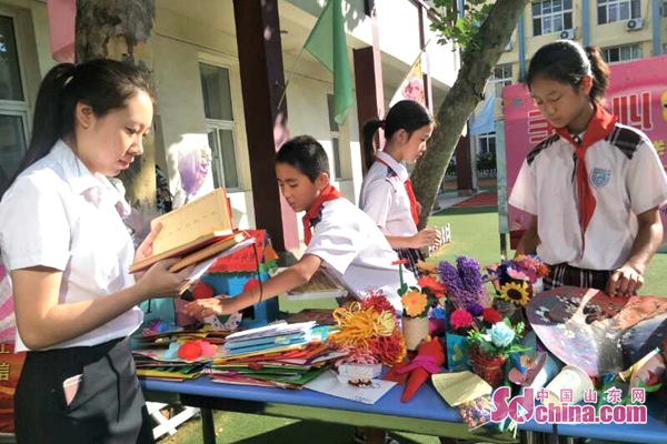 岛城学校庆祝教师节,青岛中小学教师节