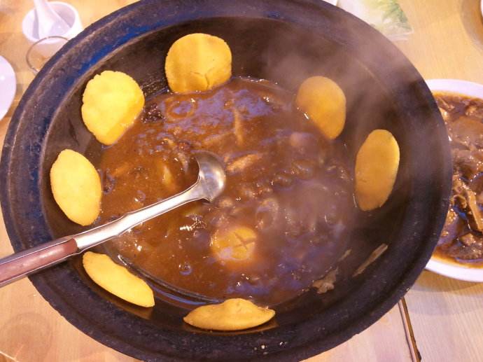 天津传统家熬鱼,天津地道的熬鱼饭馆