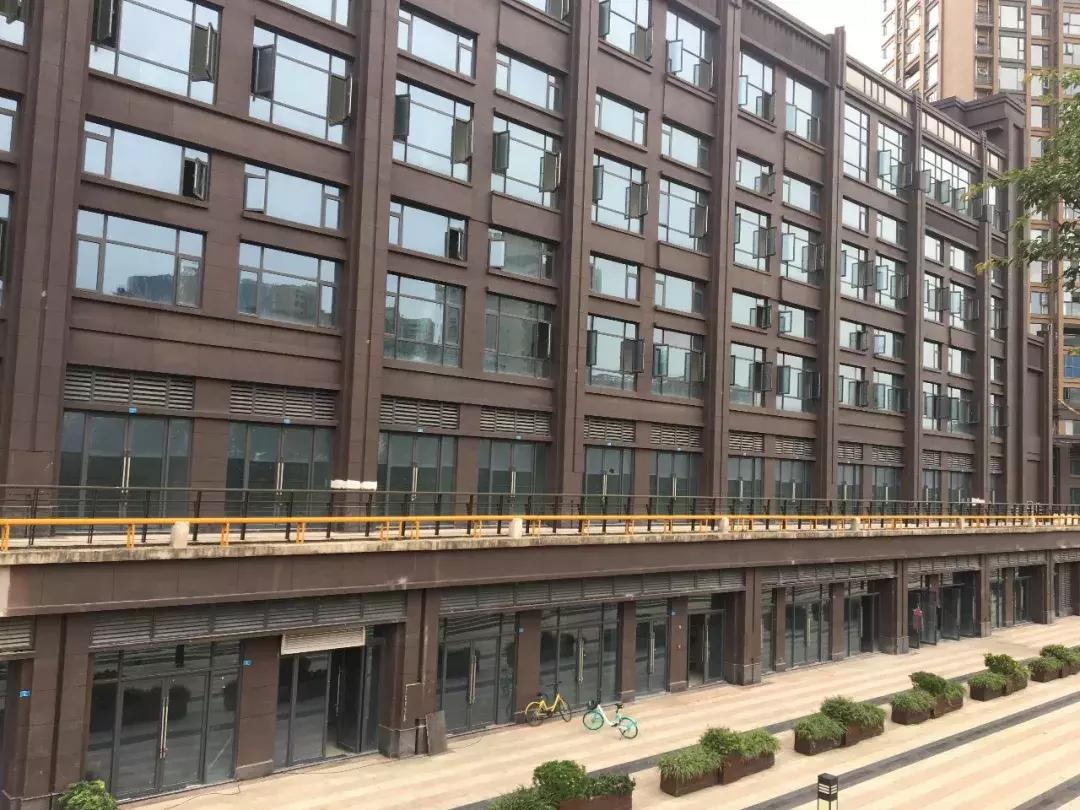 贵阳金融城总价20万的loft公寓,成都金融城loft5.8