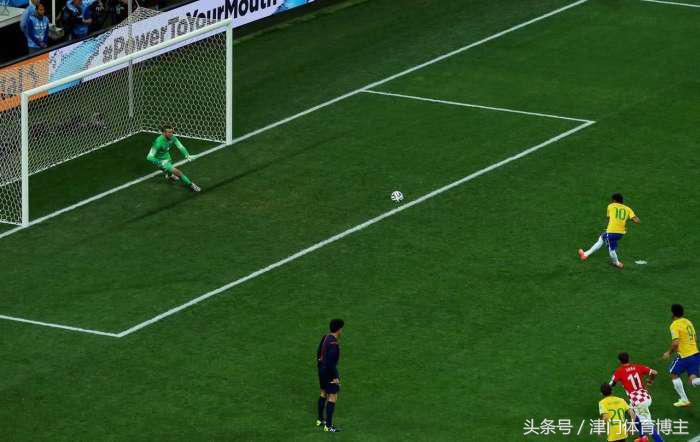 足球裁判规则进化史,足球战术进化史