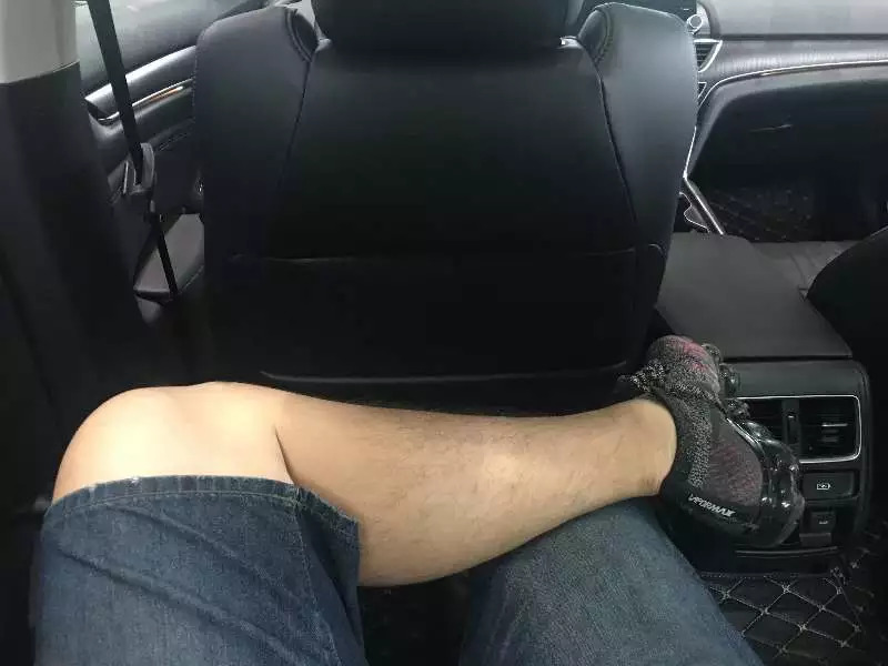 十代雅阁混动锐尊版试驾车能买吗,探店十代雅阁