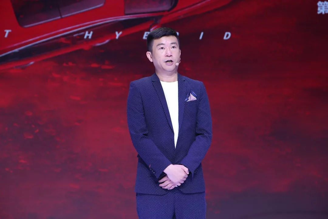 十代雅阁混动锐尊版试驾车能买吗,探店十代雅阁