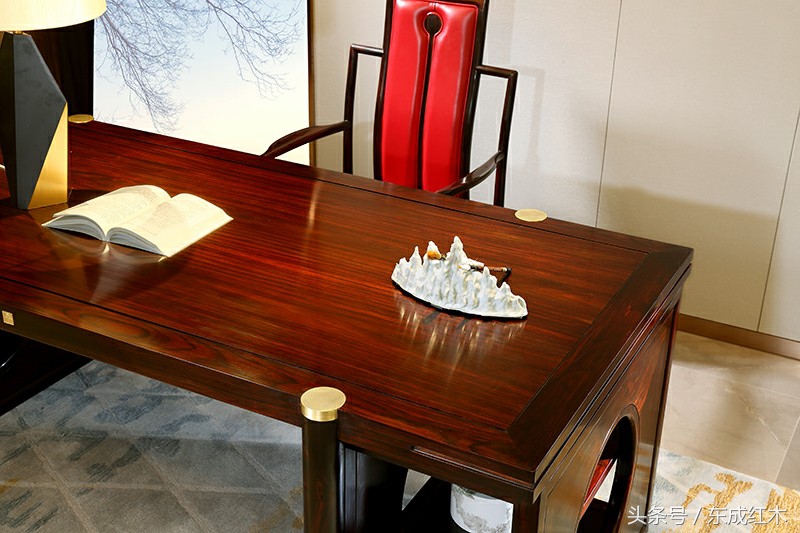 东成红木邀你读《红楼》｜工匠精神的一大基础在于“家学渊源”