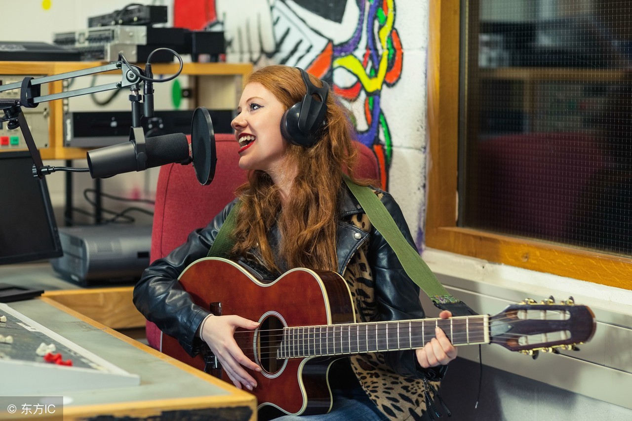 唱歌技巧让你的混声上天真声入地,唱歌国外怎样训练气息的