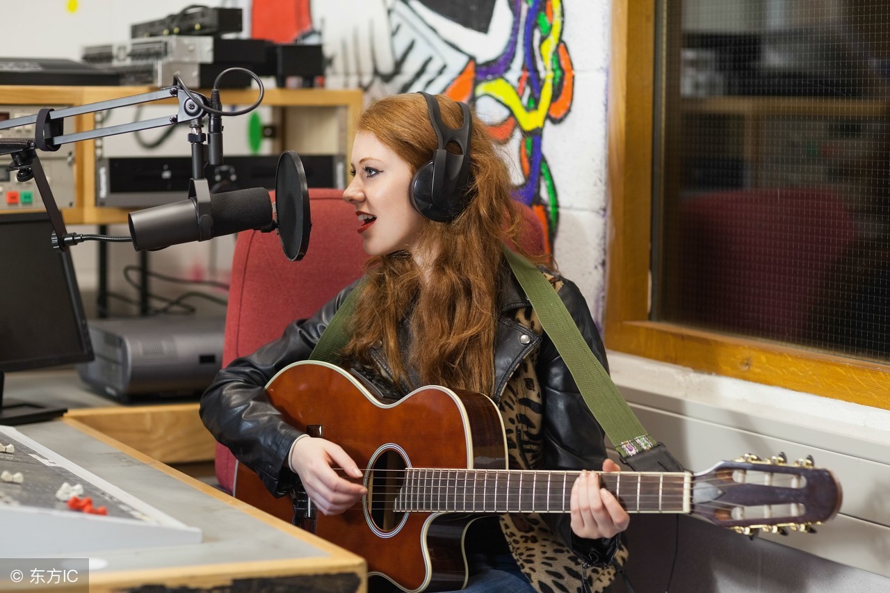 唱歌技巧让你的混声上天真声入地,唱歌国外怎样训练气息的