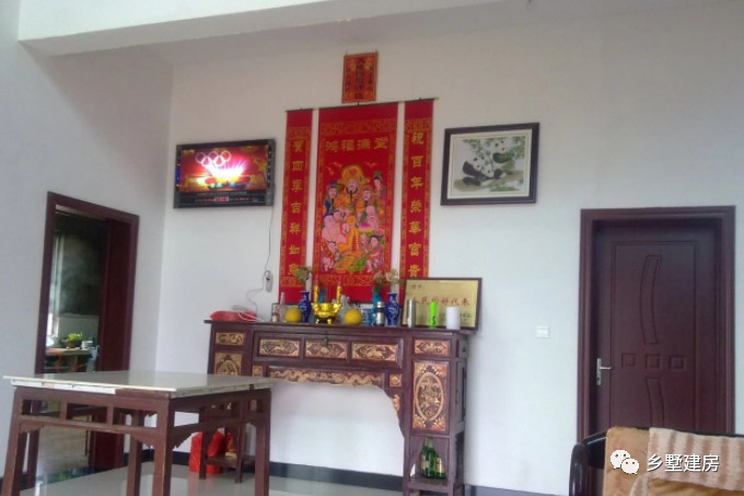 看看花200万乡下建的别墅外观,只花了33万修的农村小别墅