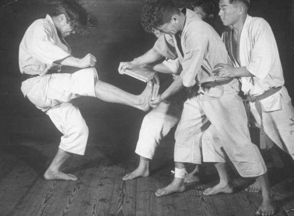 空手道的由来是什么,空手道起源和简介