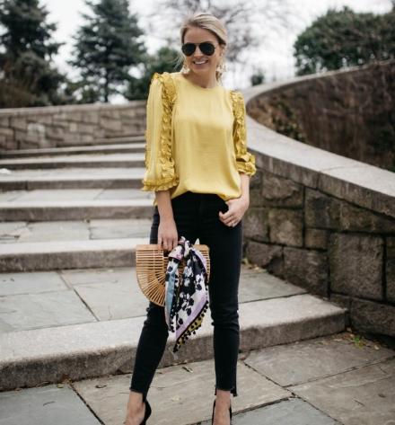 潮流搭配丝巾的多种系法不再单一,秋冬丝巾的时尚系法生活小妙招