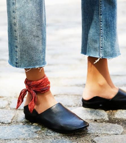 潮流搭配丝巾的多种系法不再单一,秋冬丝巾的时尚系法生活小妙招