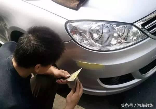 白色汽车发黄了怎样洗才能白,怎样让白色汽车变白