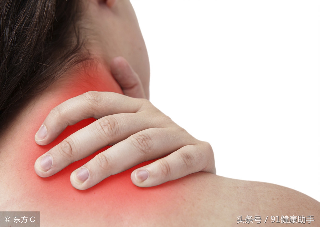 背上对应乳腺的穴位,乳腺背部按摩穴