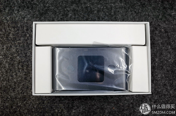 华为移动随身wifi测评视频,华为随身wifi开箱