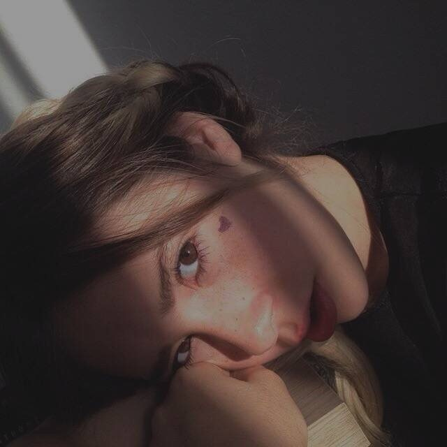 发朋友圈超拽霸气的句子,女人精致霸气励志超拽句子