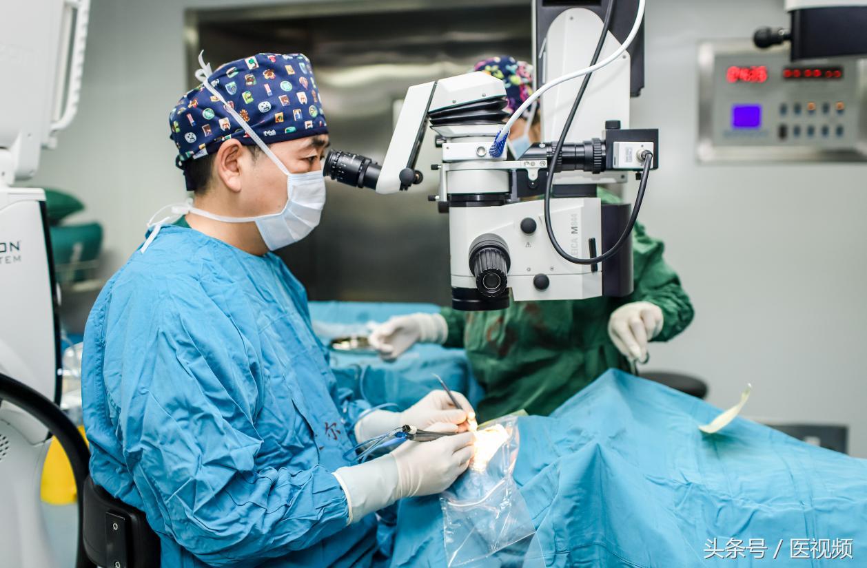 李立刚：白内障的治疗方法及优势