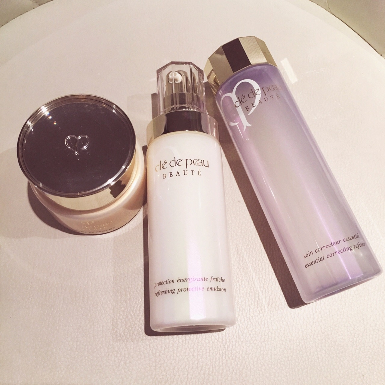 推荐一款好用的乳液保湿效果好,天凉了秋装新款赶紧备起来