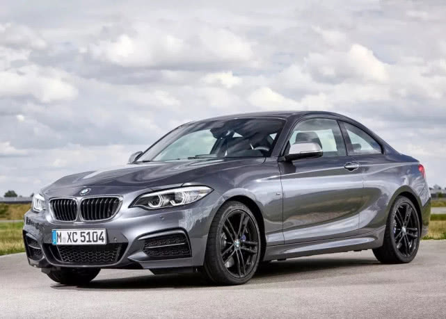 飞度改装空气悬挂效果怎么样,飞度如何改不烂大街