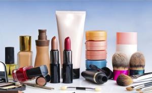 制假售假大牌化妆品,造假窝点化妆品