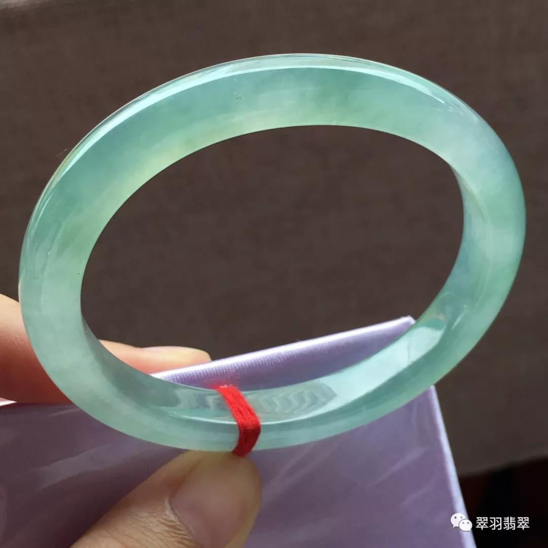 手镯戴不进手上怎么办,手镯胖了摘不下来有什么玄学