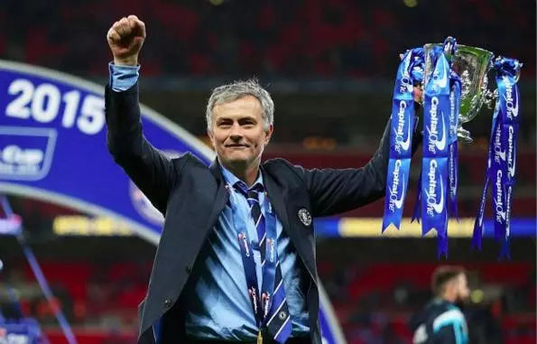 三个人撑起足球时代,世界足坛三个葡萄牙人