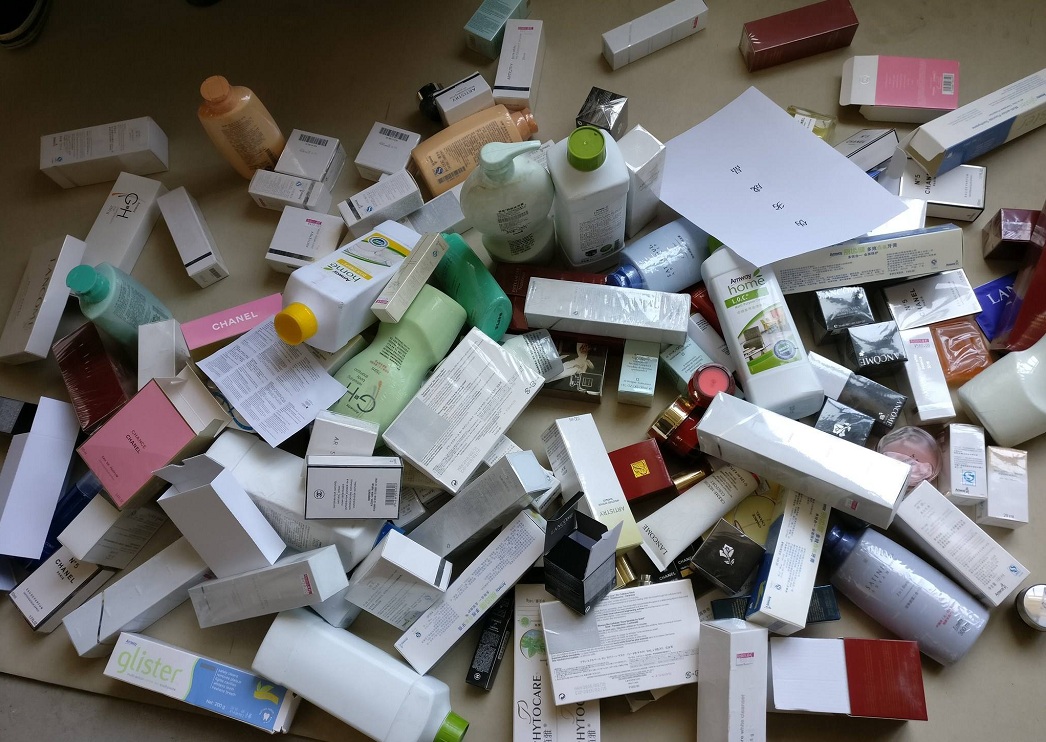 假化妆品整治行动,揭秘假化妆品