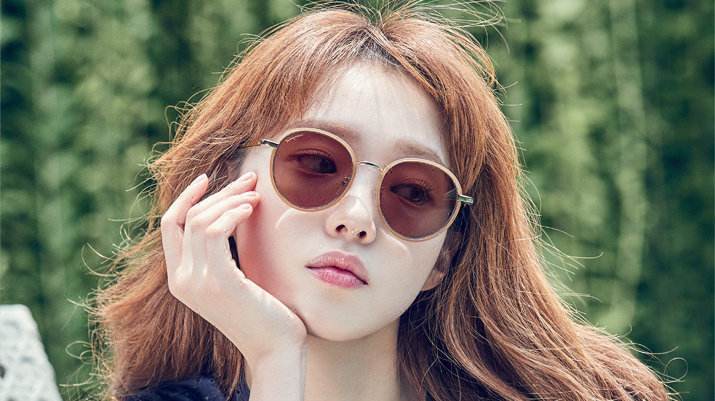 金所炫金裕贞红毯,金裕贞金所炫韩国人气