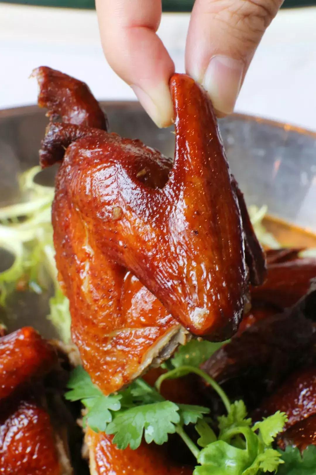 一千斤巨型龙虾,18斤巨型龙虾