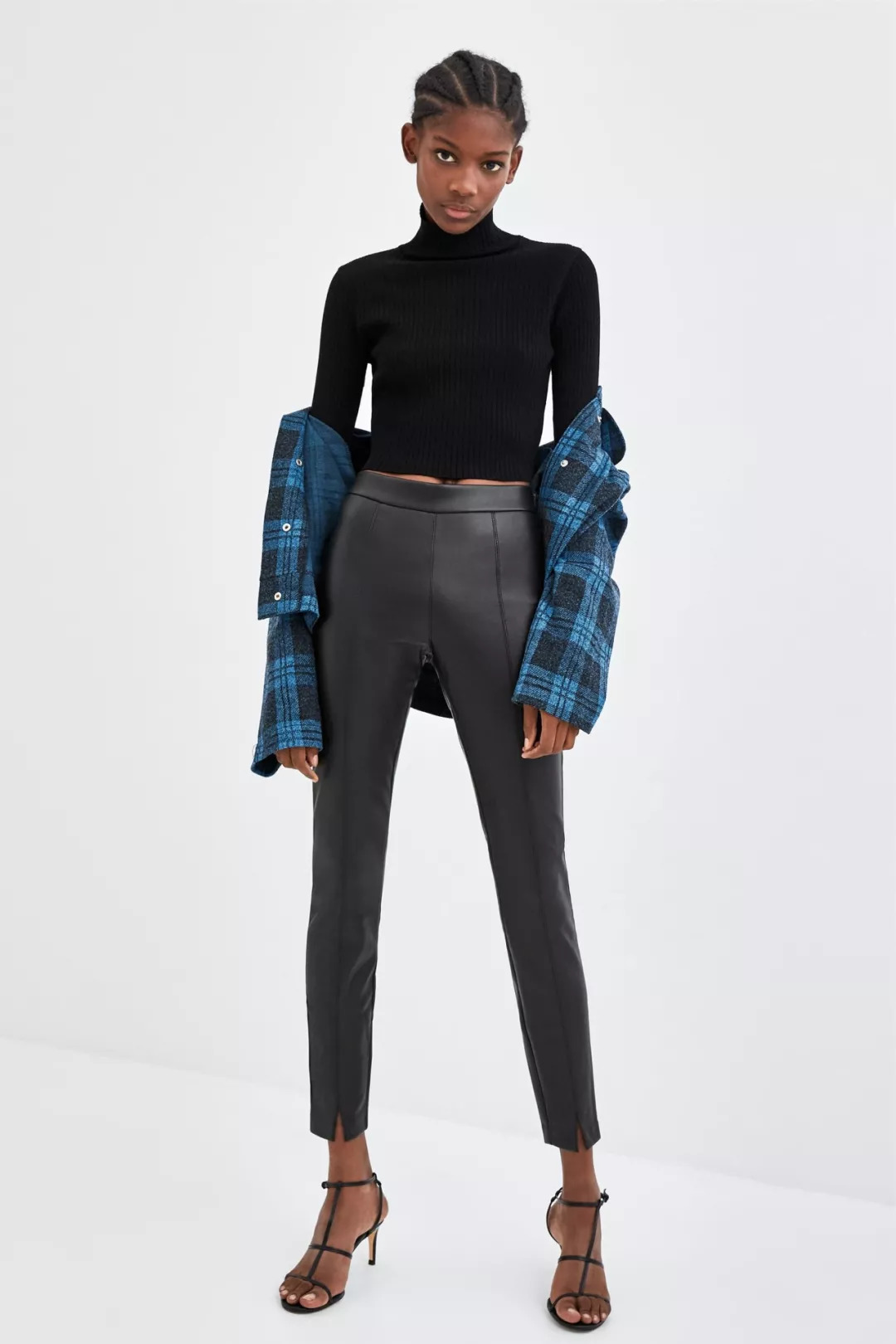 皮一下才开心歌曲,听说皮肤细腻的人都怕痒