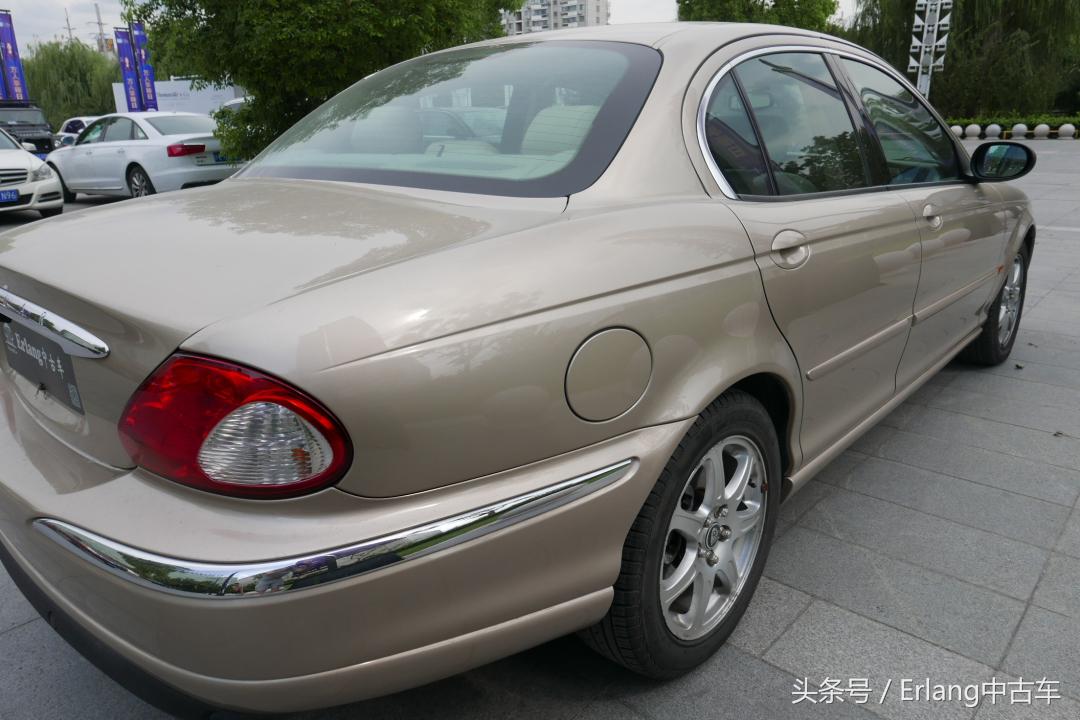 腔调与情怀彰显品位的奢华JAGUARX-TYPE